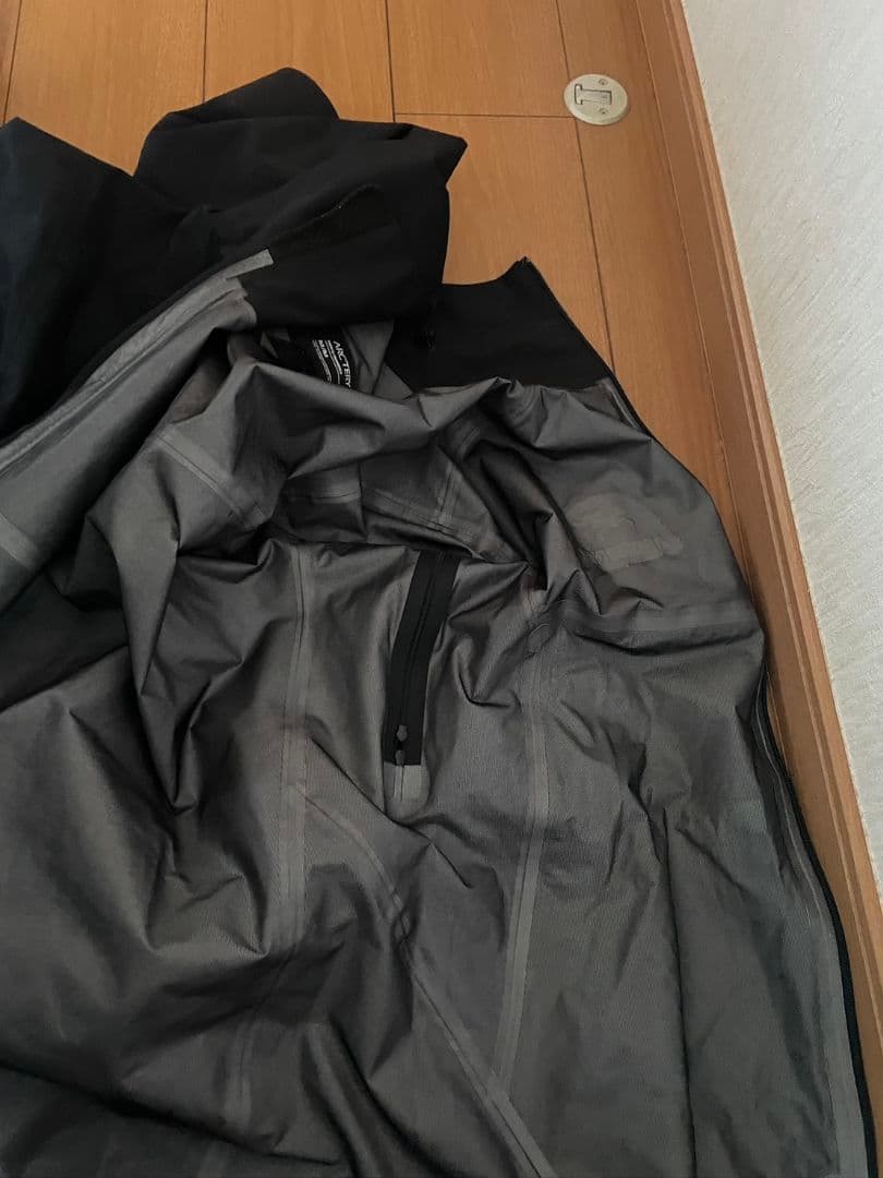 Arc'Teryx Mountain Parkas Beta Lt