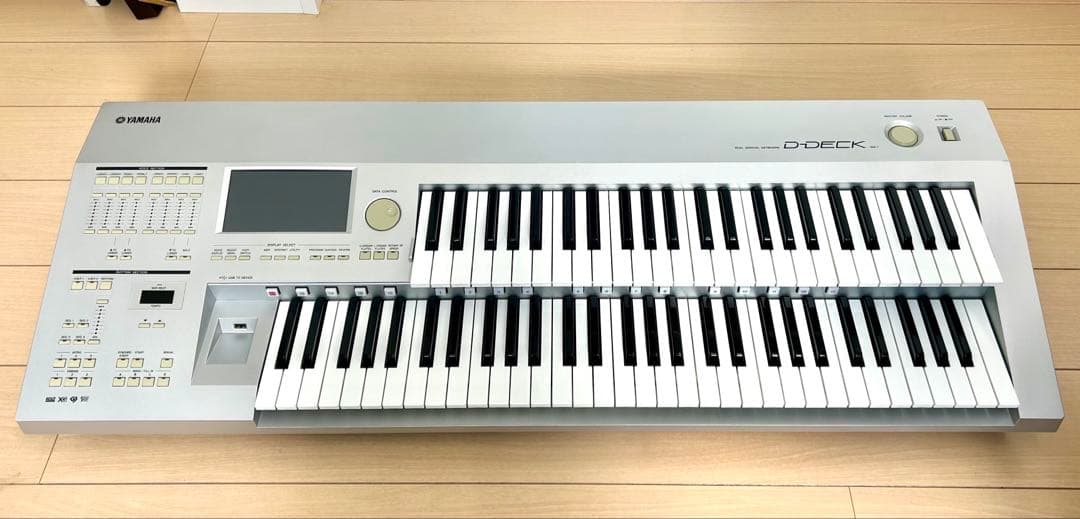 Yamaha Keyboard Electronic Piano D-Deck