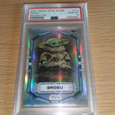 Topps Star Wars 2022 Grogu Refractor Psa 10