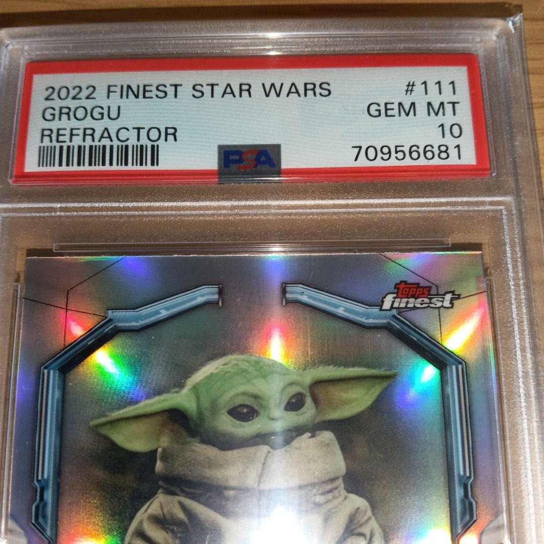 Topps Star Wars 2022 Grogu Refractor Psa 10