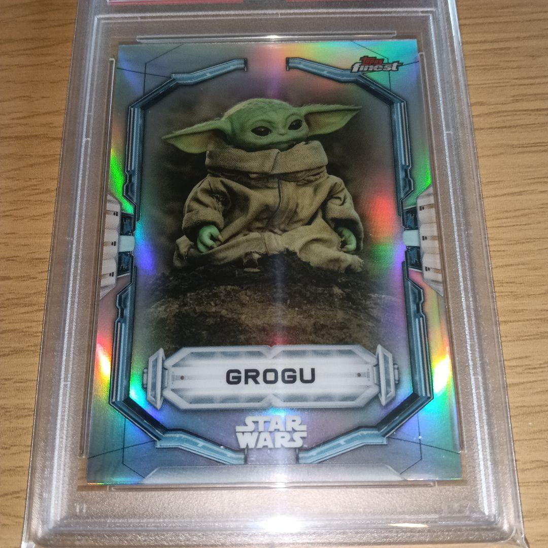 Topps Star Wars 2022 Grogu Refractor Psa 10