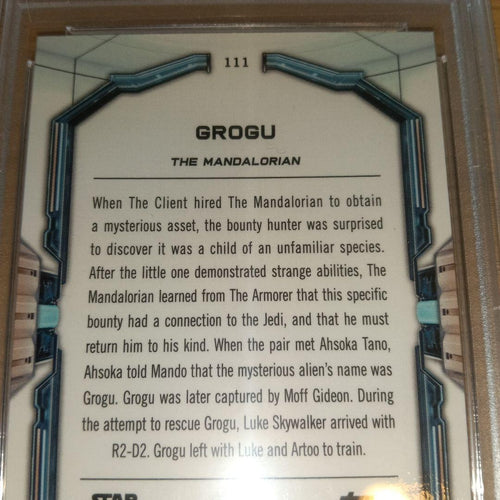 Topps Star Wars 2022 Grogu Refractor Psa 10