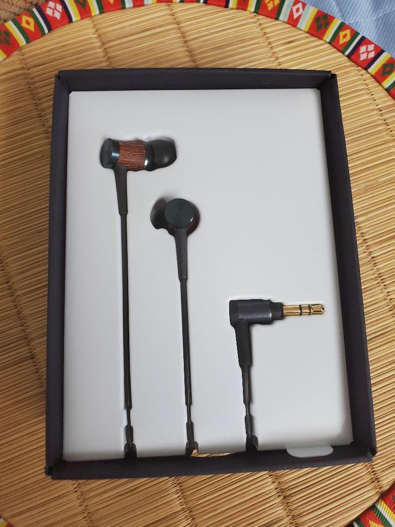 Wired Earphones Jvc Ha Fw7-B