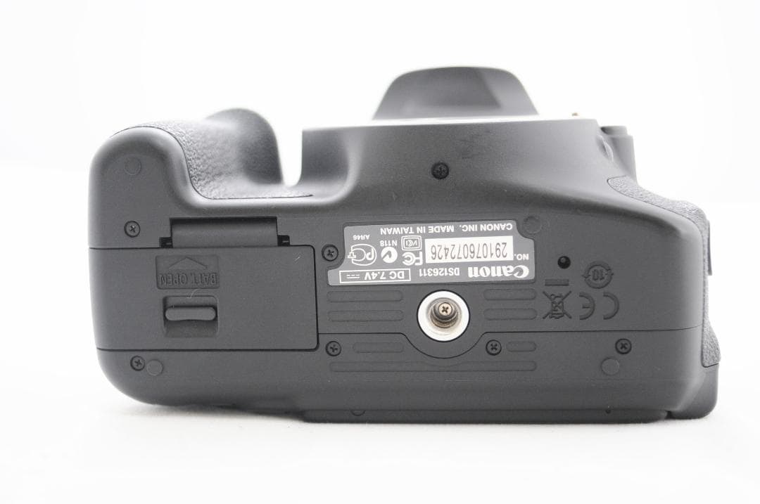 Canon Digital Slrs Kiss X5 W