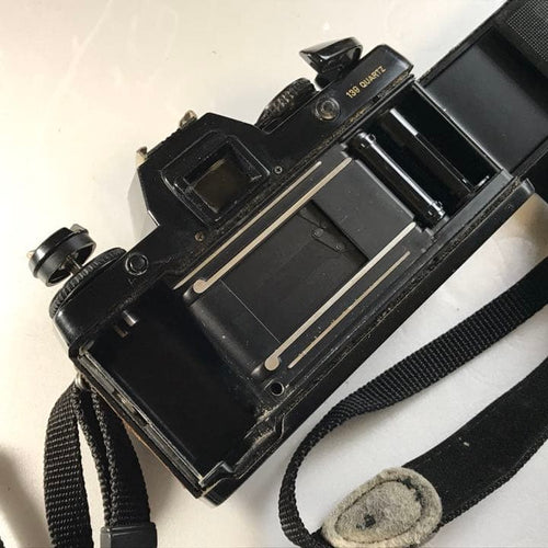 Contax Slr Cameras (Film) 139 Quartz Body Jack