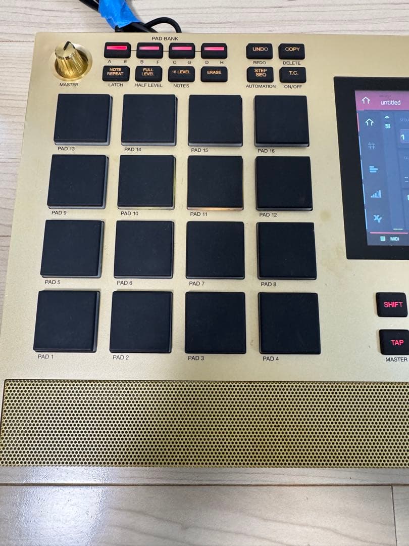 Akai Professional Samplers Mpc Live Ii