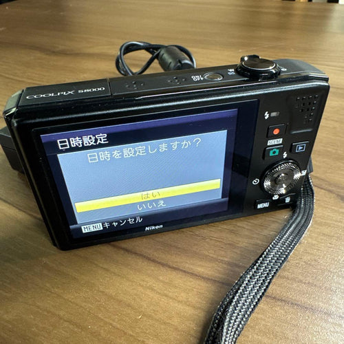 Nikon Compact Digital Camera Coolpix S800