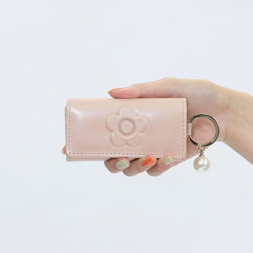 Mary Quant Key Cases