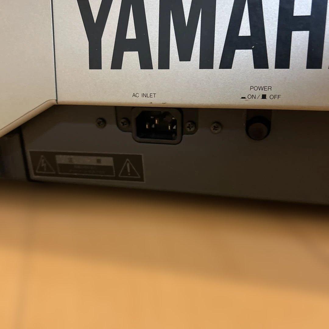 Yamaha Others Eos B900