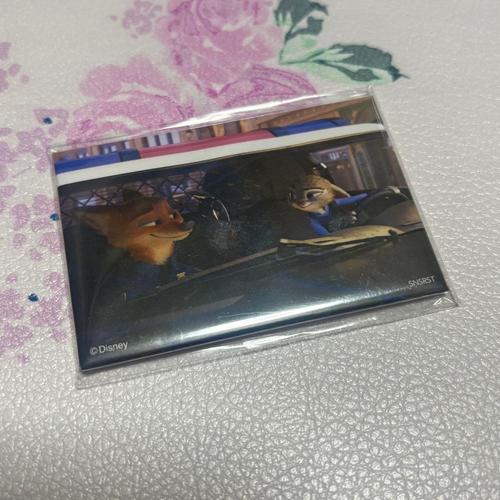 Pins, Pin Badges, Can