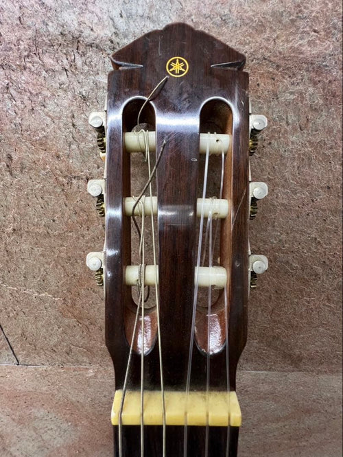 Yamaha Classical Guitars G-120D G015