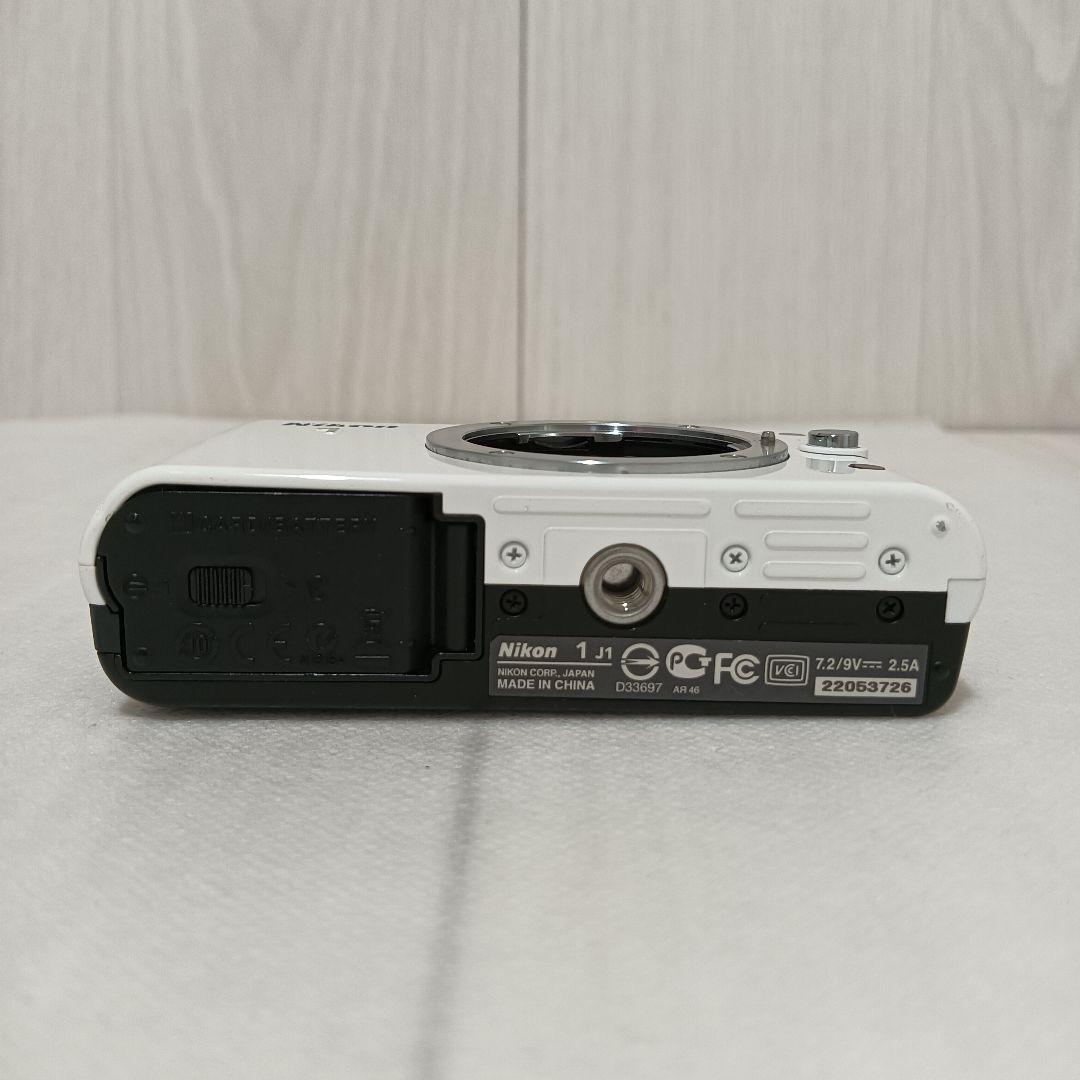 Nikon Mirrorless Interchangeable Lens Cameras 1 J1 2755
