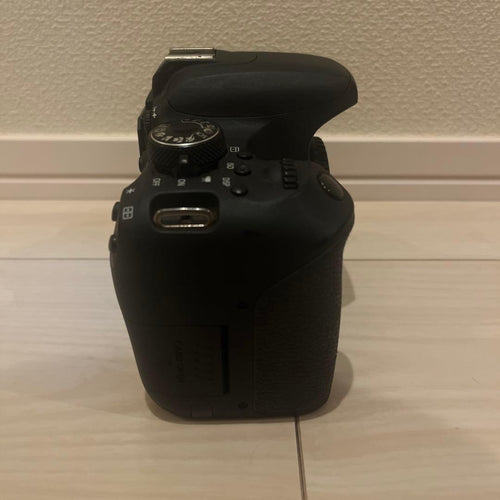 Slr Camera (Film) Canon Eos Kiss X9I