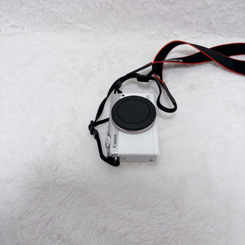 Canon Mirrorless Interchangeable Lips Eos M100