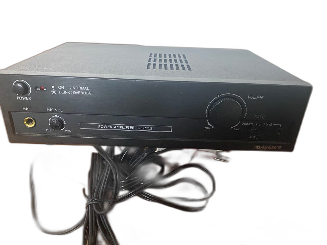 Power Amplifier Massive De-M15