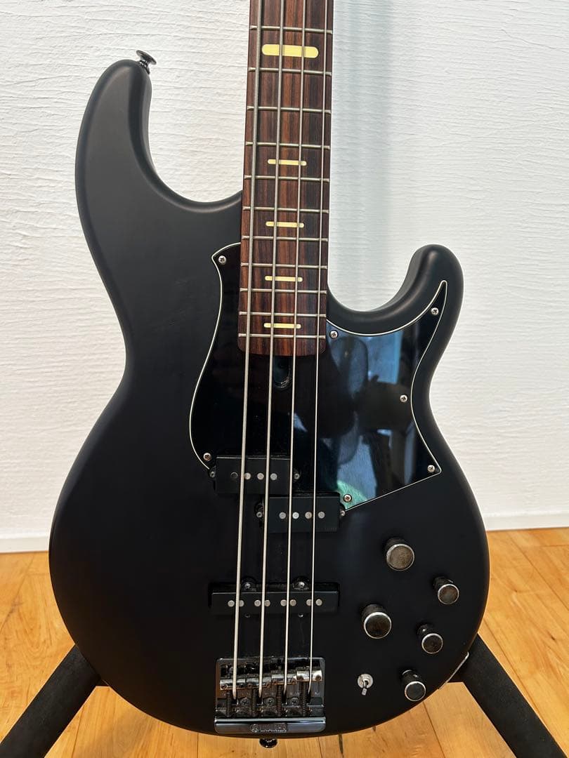Yamaha Electric Basses Bb734