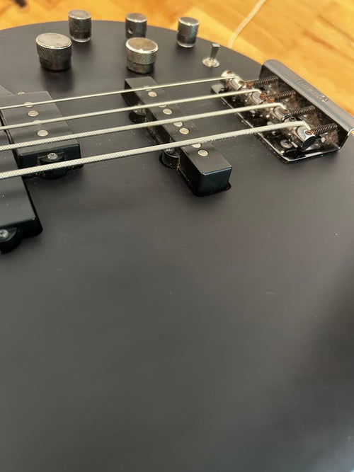 Yamaha Electric Basses Bb734
