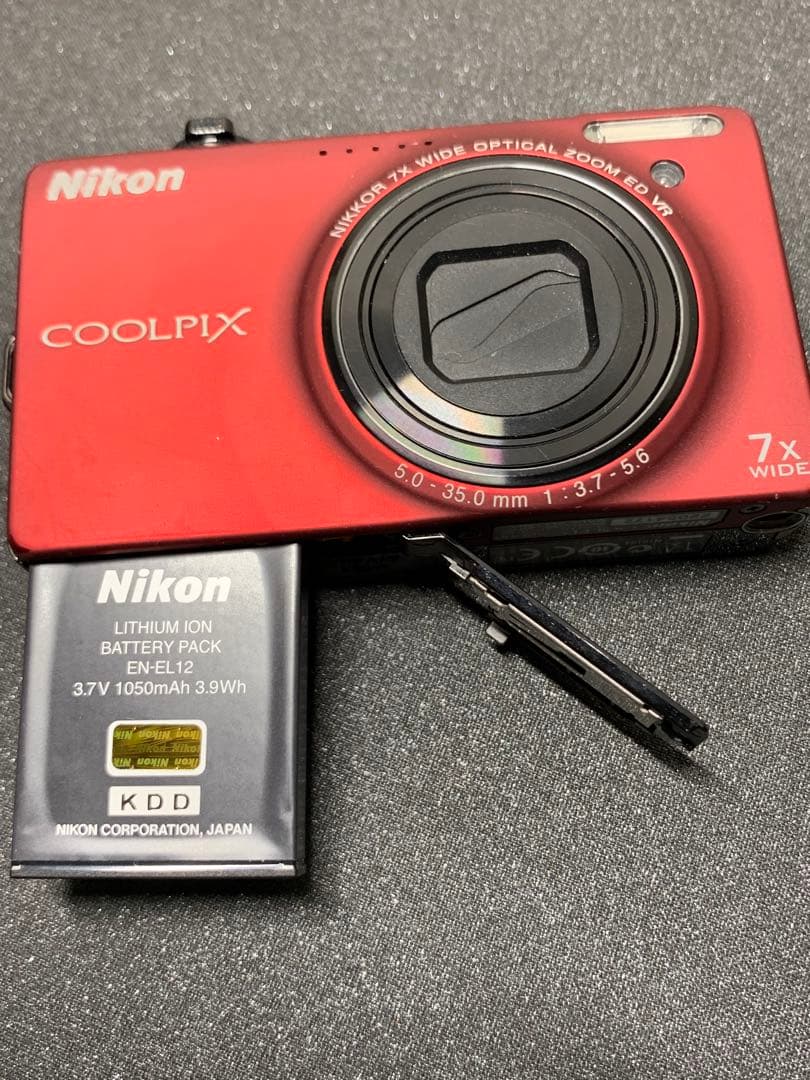 Nikon Compact Digital Camera Coolpix S6000