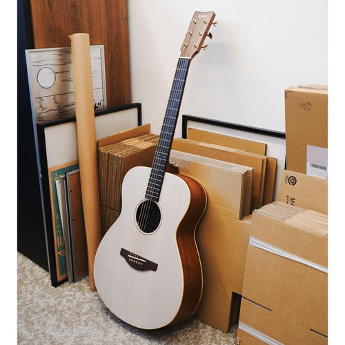 Yamaha Acoustic Guitars Storia