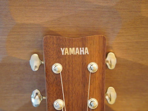 Yamaha Acoustic Guitars Storia