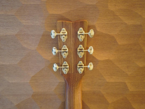 Yamaha Acoustic Guitars Storia