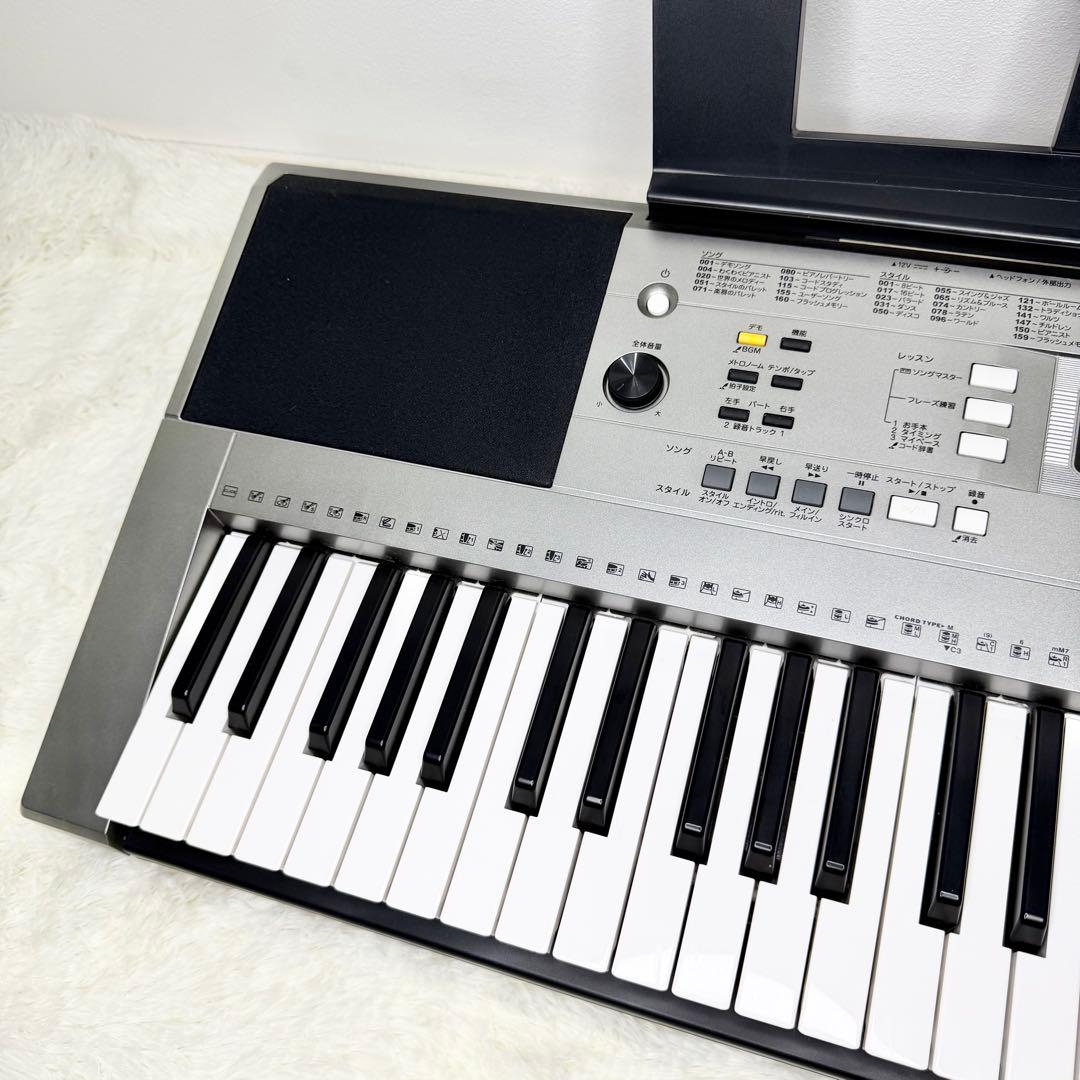 Yamaha Keyboard Electronic Piano Psr-E353