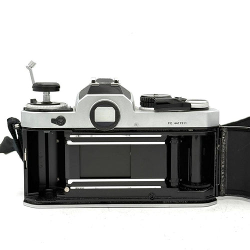 Slr Cameras (Film) Nikon Fe