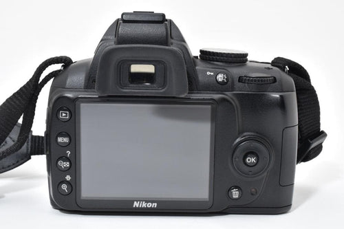 Digital Slr 4,719 D3000 #21380