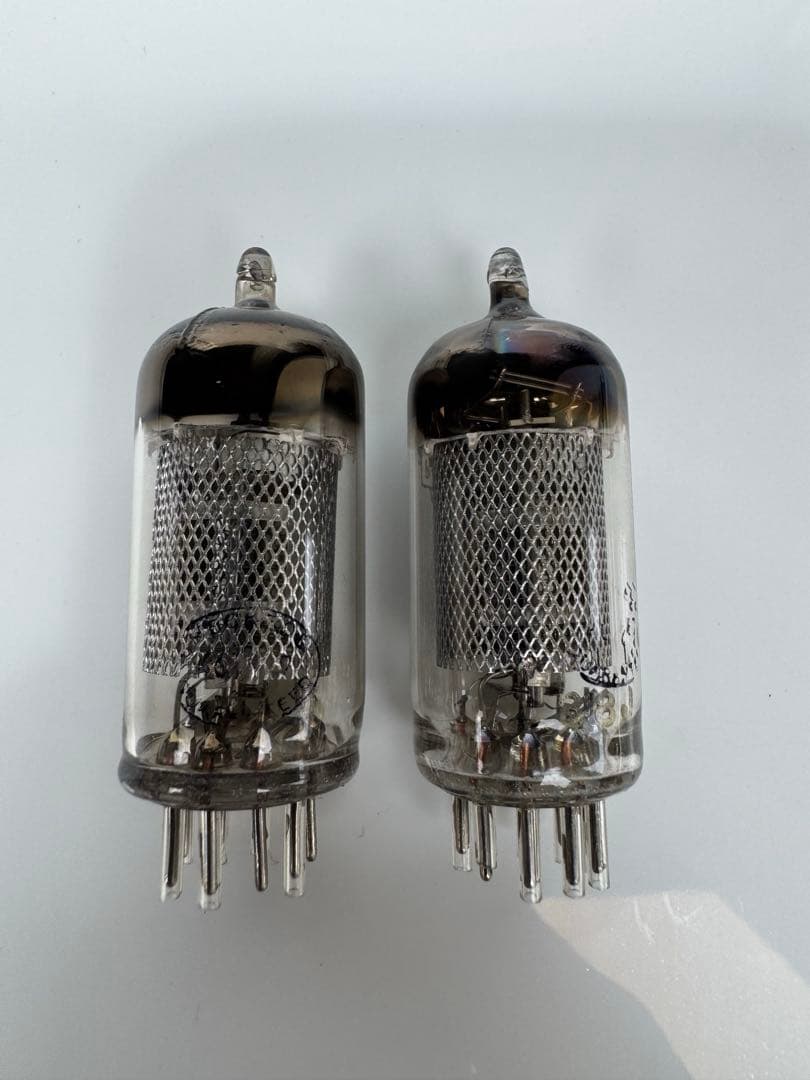 Vacuum Tube Mullard Ef86 2 B_1