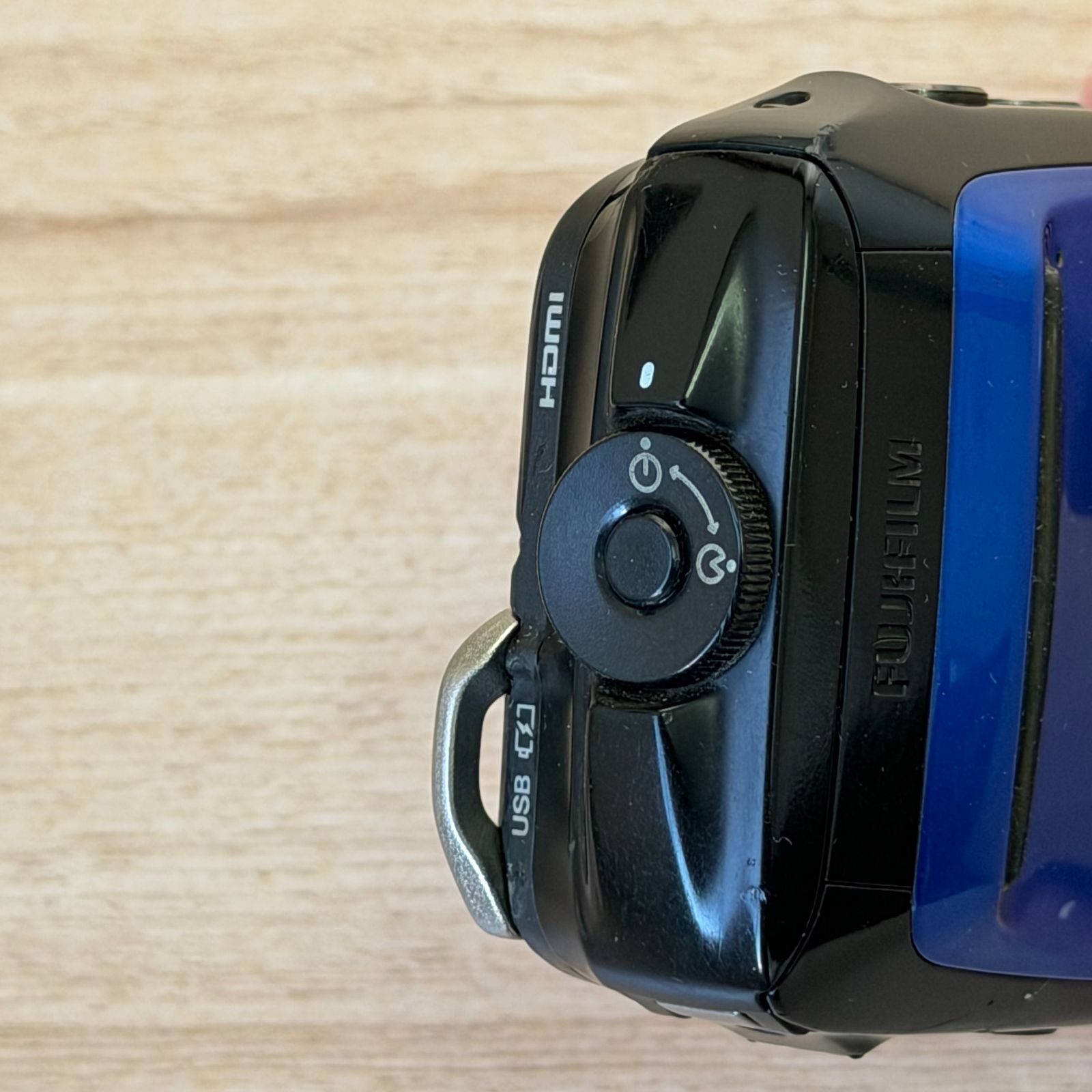 Compact Digital Camera Finepix Xp90