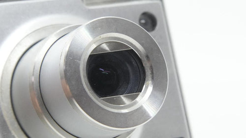 Compact Digital Cameras F2102 Fujifilm Finepix F11