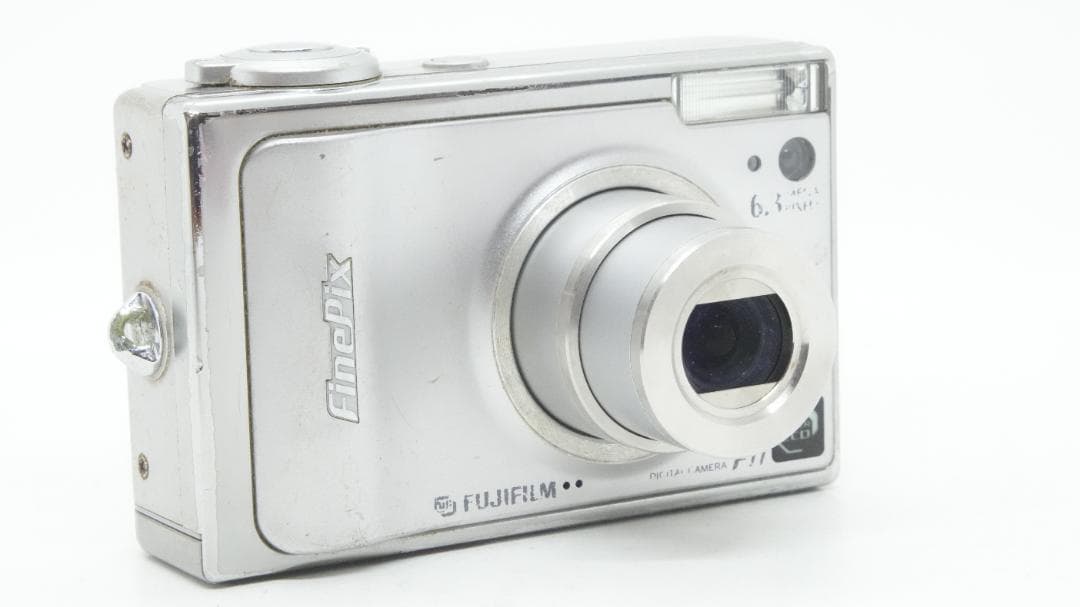 Compact Digital Cameras F2102 Fujifilm Finepix F11
