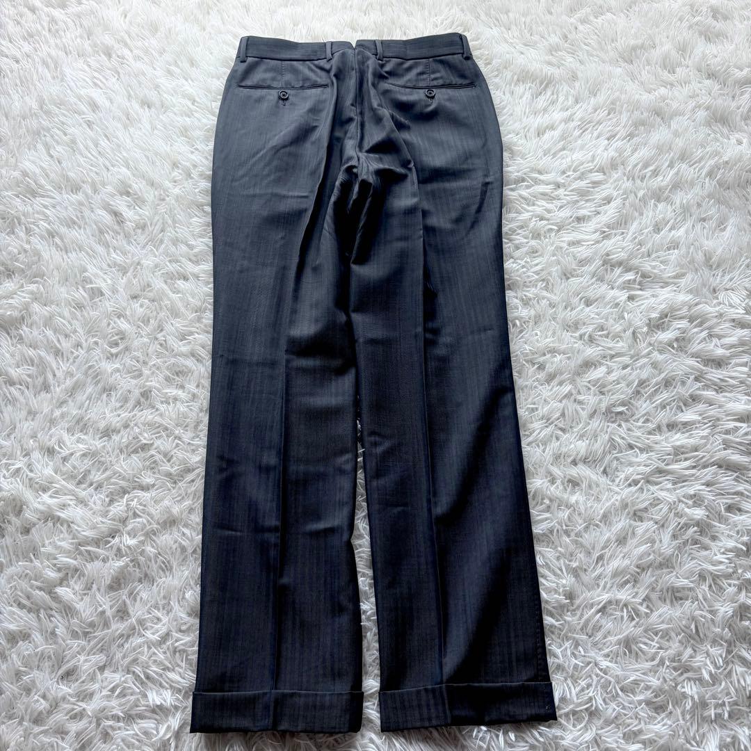 Tomorrowland Business Suit