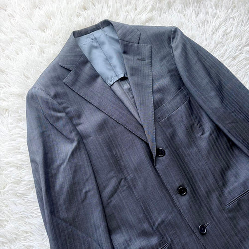Tomorrowland Business Suit