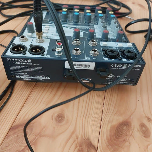 Analog Mixers Roland Cm-30 Soundcraft Notepad-8Fx