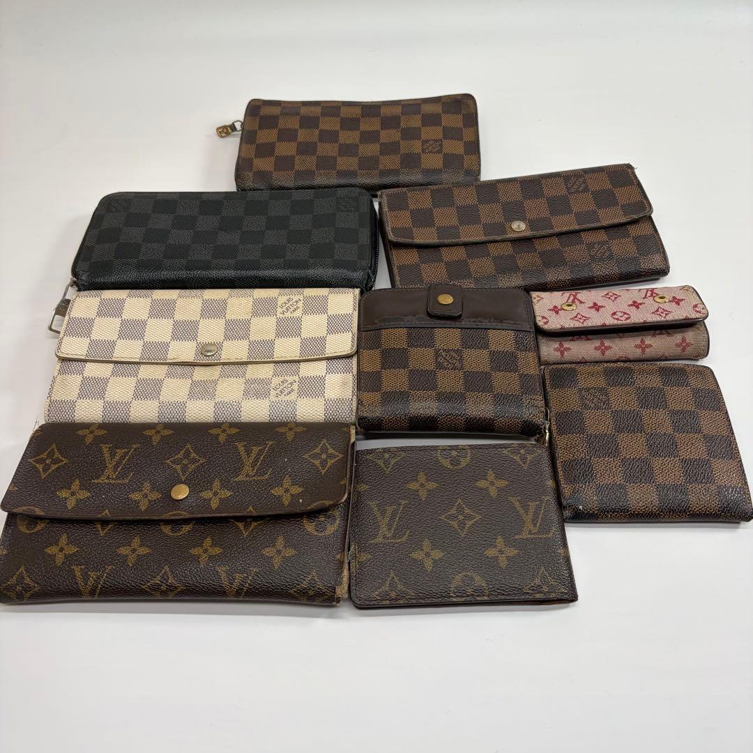 Louis Vuitton Long Wallets 9