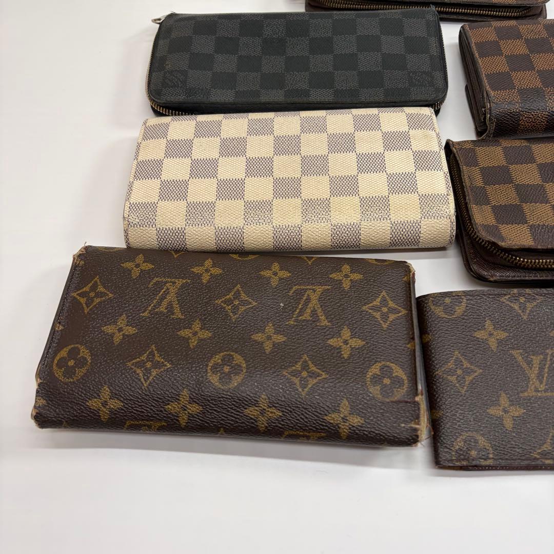 Louis Vuitton Long Wallets 9
