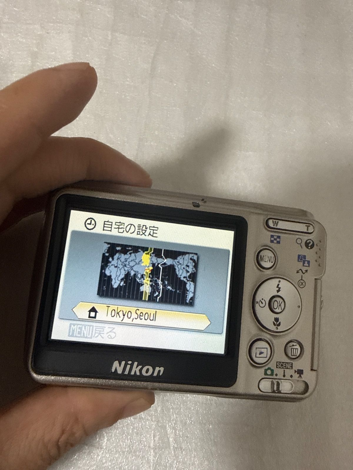 Nikon Compact Digital Camera Coolpix L6