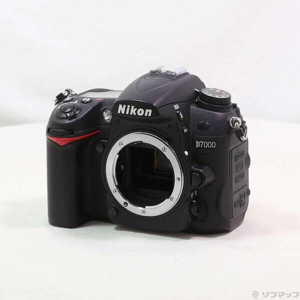 Nikon Digital Slr D7000 344