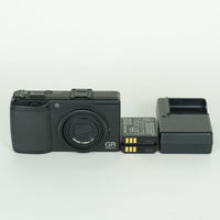 Ricoh Compact Digital Camera 5,430 Gr Ii