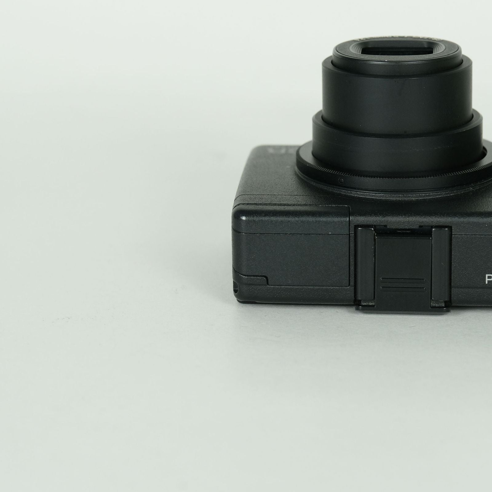 Ricoh Compact Digital Camera 5,430 Gr Ii