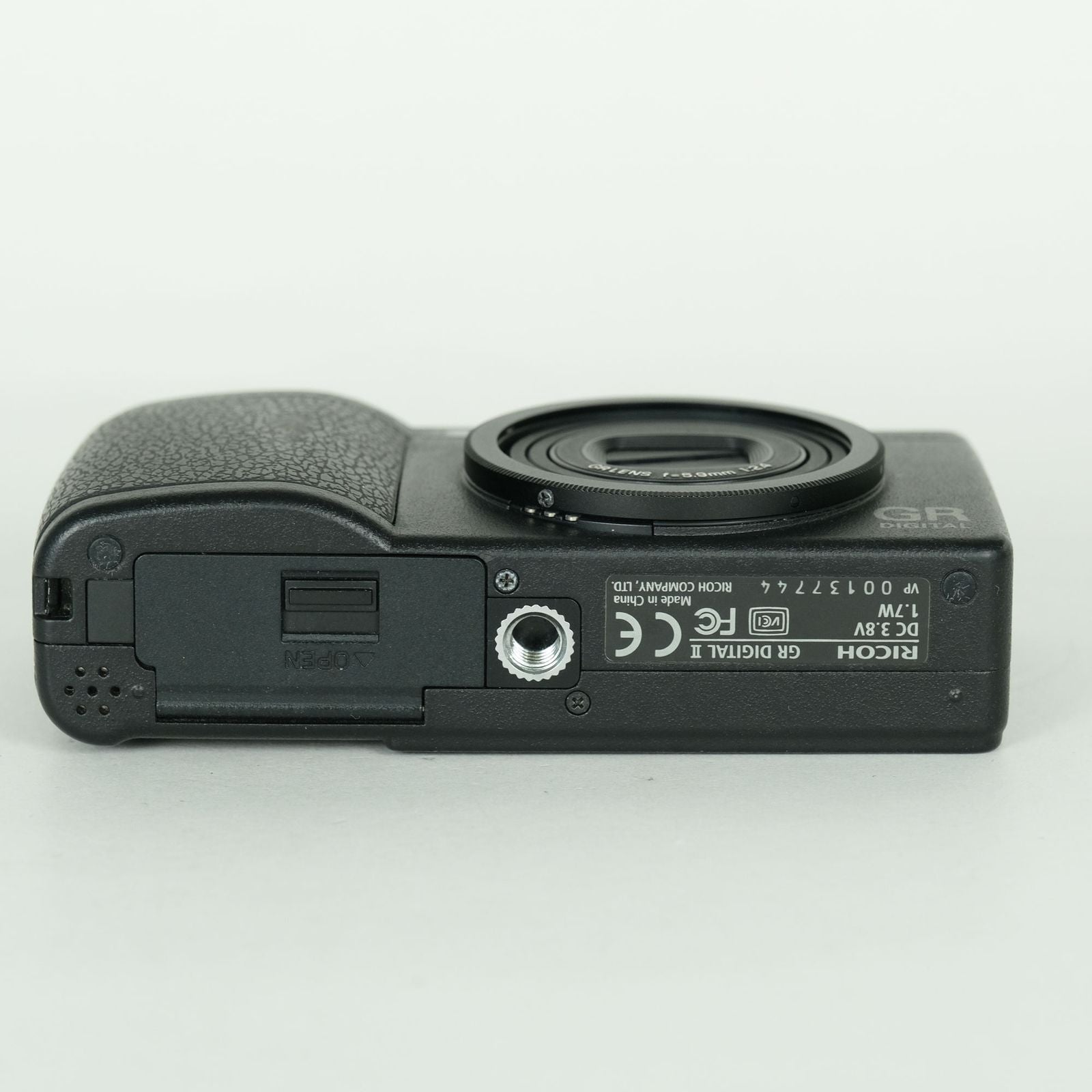 Ricoh Compact Digital Camera 5,430 Gr Ii