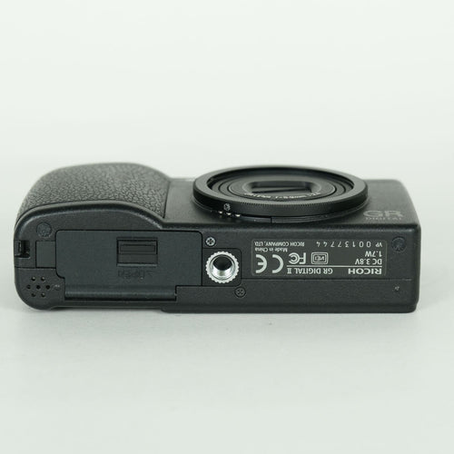 Ricoh Compact Digital Camera 5,430 Gr Ii