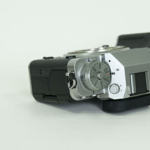 Fujifilm Mirrorless Interchangeable Lips 540 X-T4 X