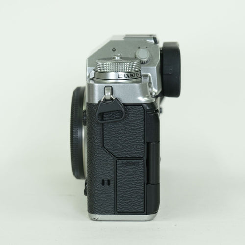 Fujifilm Mirrorless Interchangeable Lips 540 X-T4 X