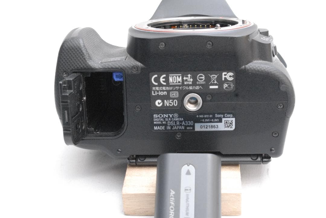 Sony Digital Slr 330/Dt 18-70Mm