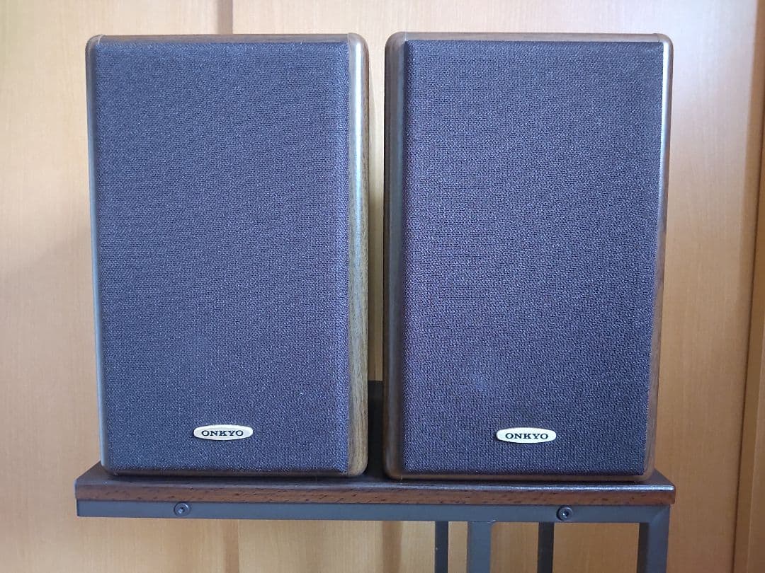Onkyo Speakers D-202A