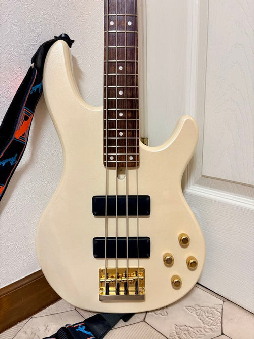 Yamaha Electric Basses Bb G4S