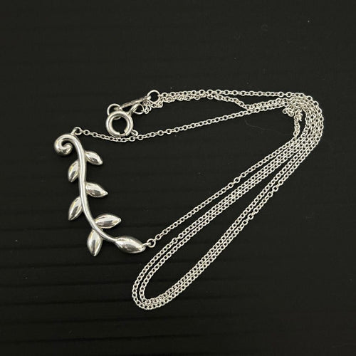 Tiffany Necklaces Co.