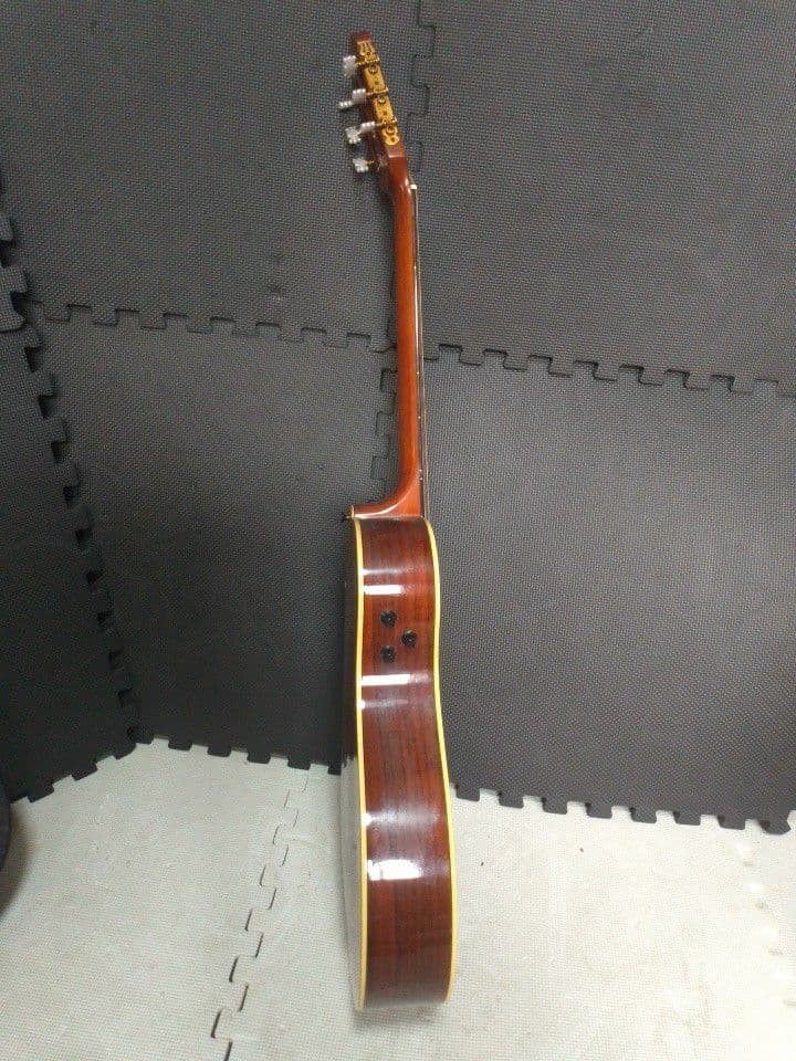 Acoustic Guitar Yamaha Apx 7N